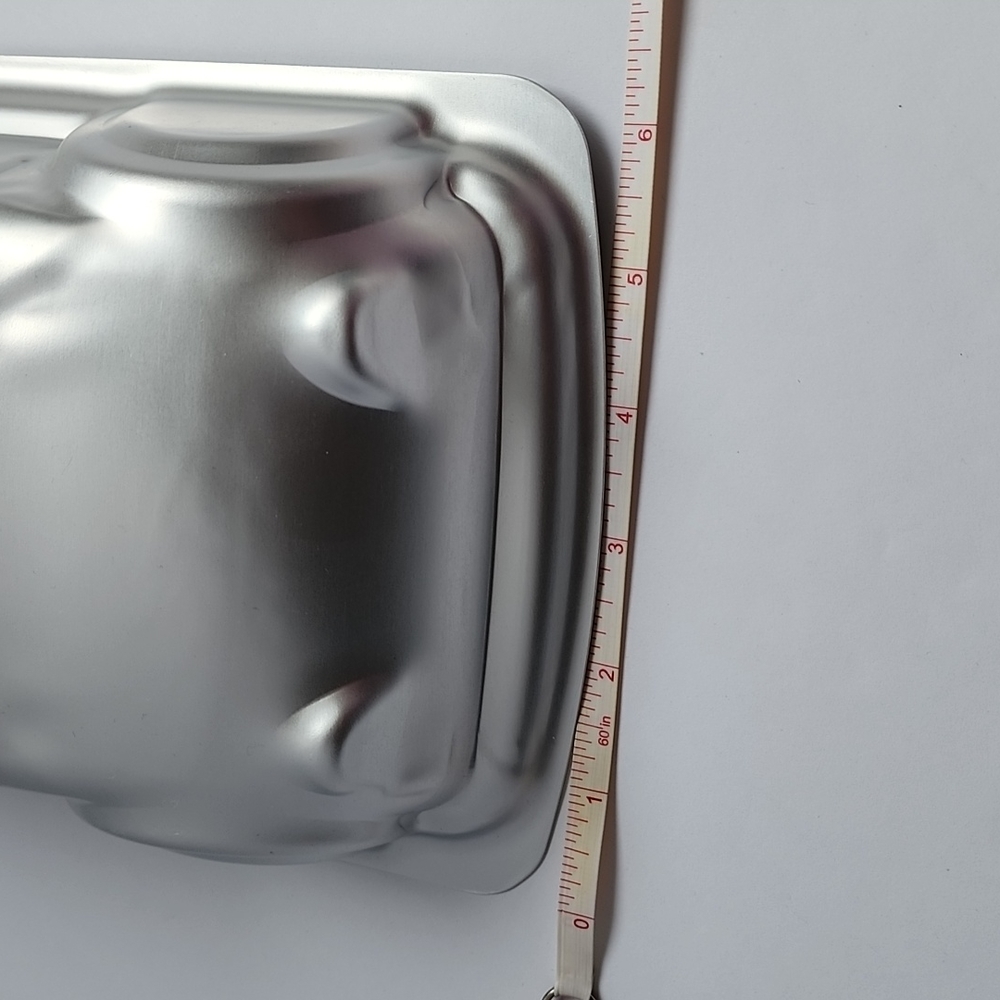 Wilton Car Baking Pan - Picture 9 of 9